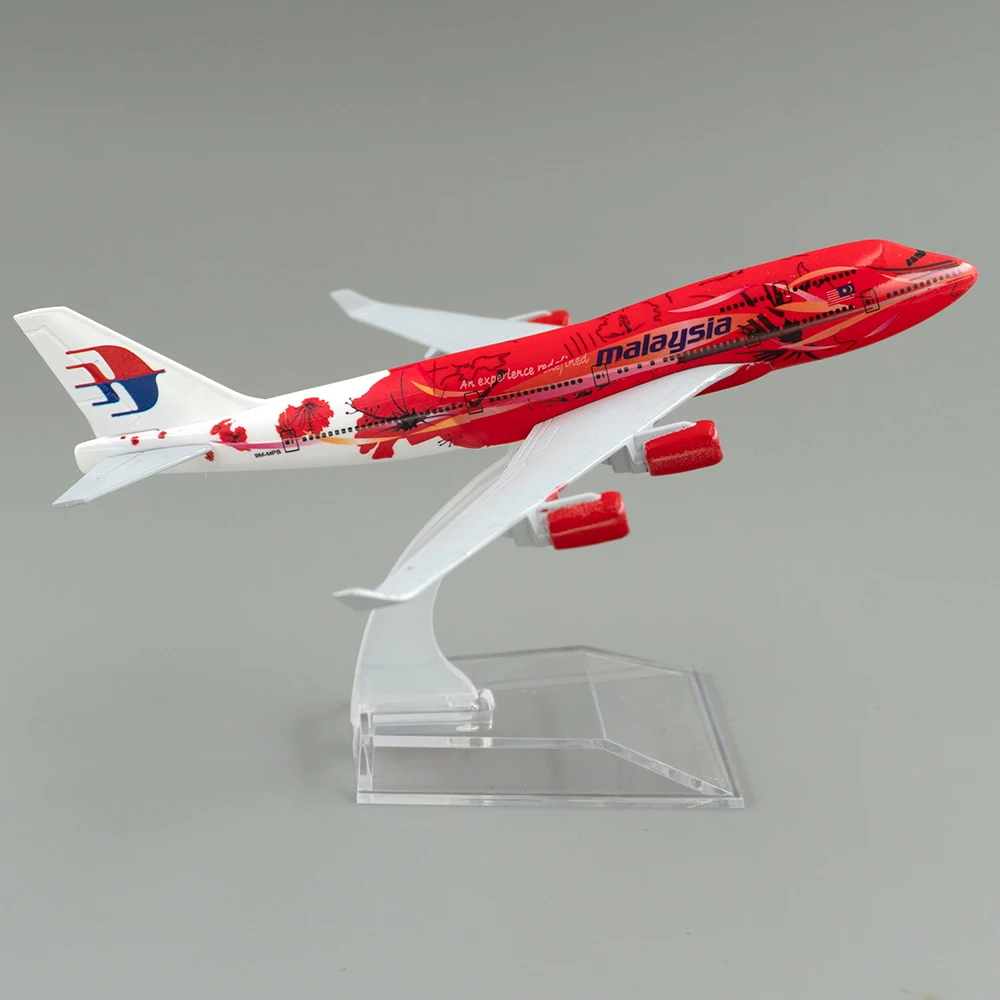 Kids Toys Malaysia - 1/400 Skala Pesawat Boeing 747 Malaysia